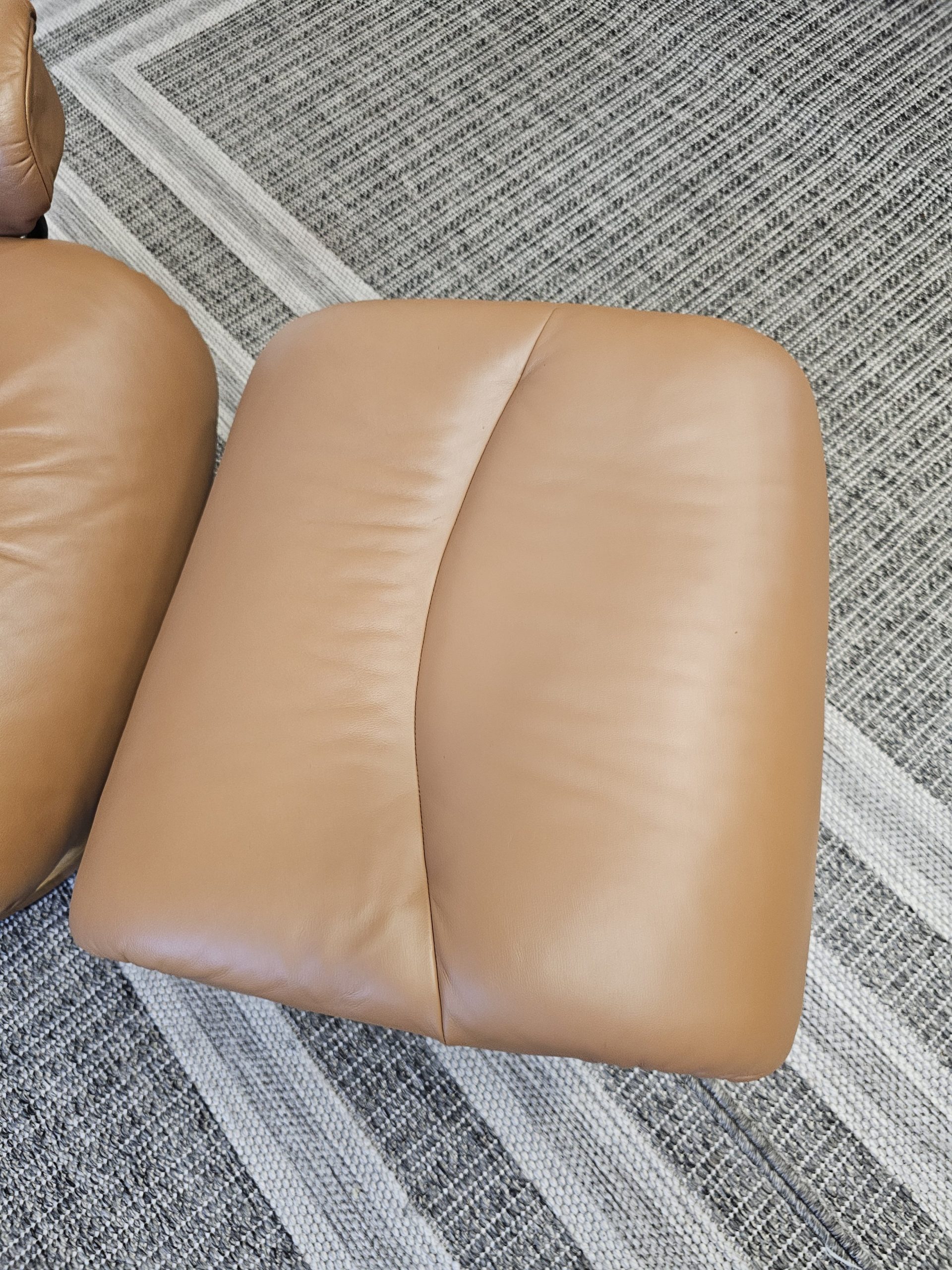 Stressless® Voyager lenestol med krakk - Bilde 18