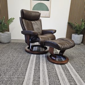 Stressless® Magic lenestol med krakk - Bilde 1