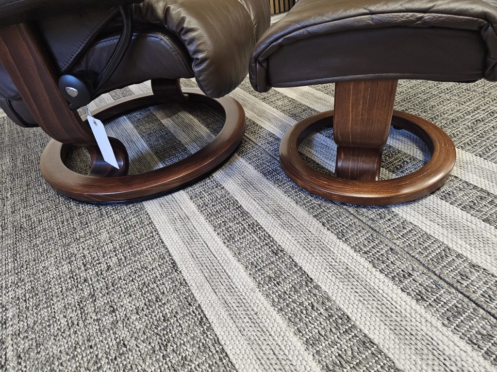 Stressless® Magic lenestol med krakk
